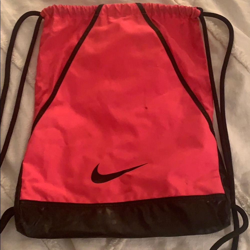 nike cross string